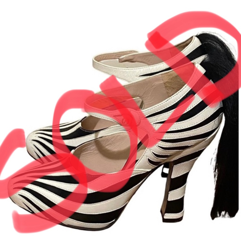 Gucci Lesley Ponytail Mary Jane Pumps, Black/White w Zebra Print and Ponytail